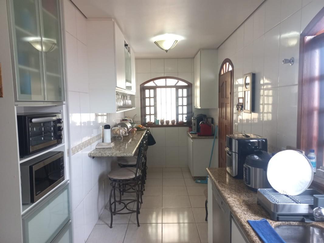 Casa, Vila Clóris, 3 Quartos, 3 Vagas, 1 Suíte