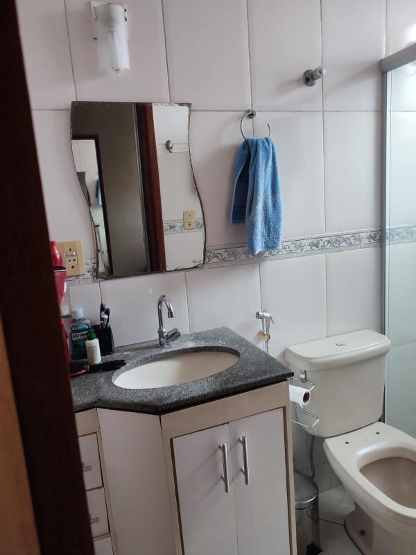 Casa, Santa Cruz Industrial, 3 Quartos, 2 Vagas, 1 Suíte