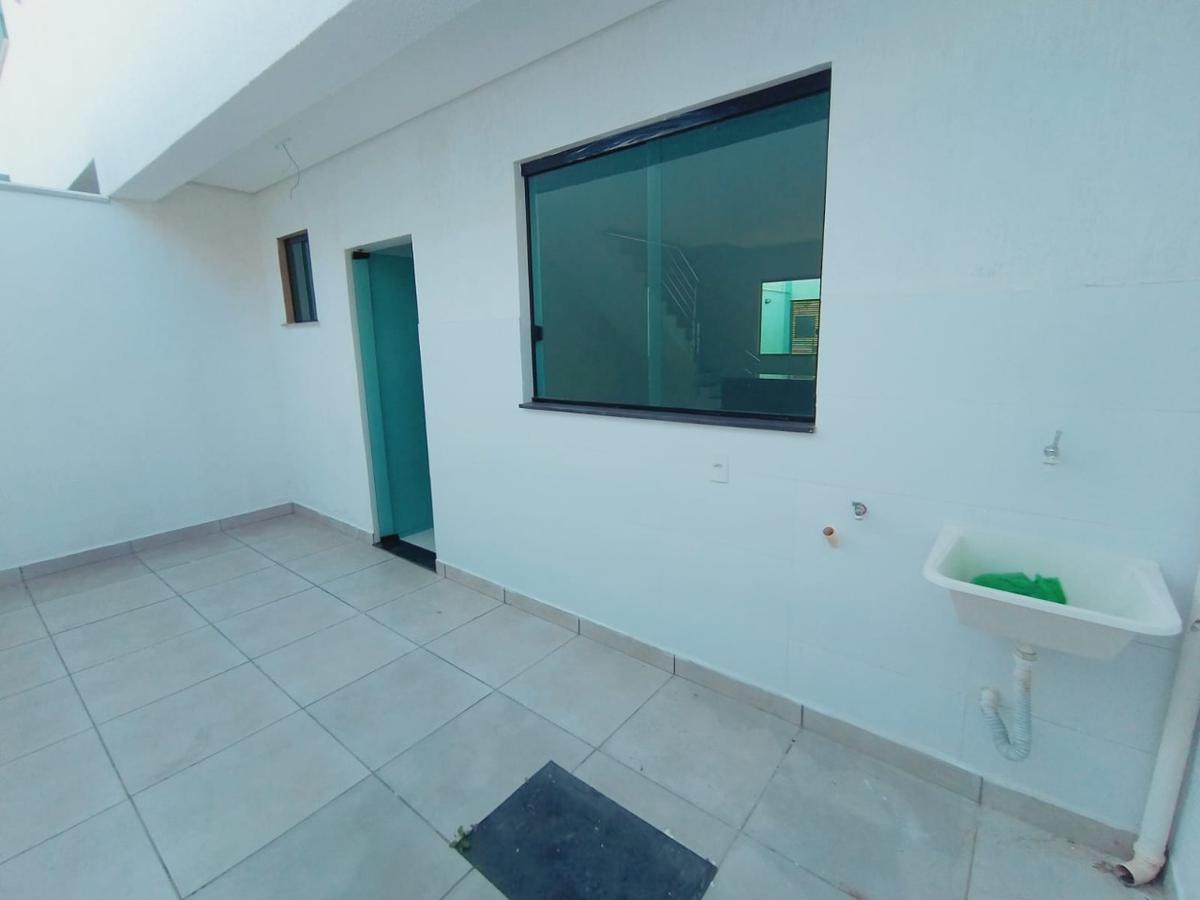 Casa, Jardim Leblon, 3 Quartos, 2 Vagas, 1 Suíte