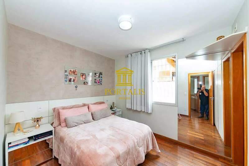 Cobertura, Prado, 4 Quartos, 2 Vagas, 1 Suíte