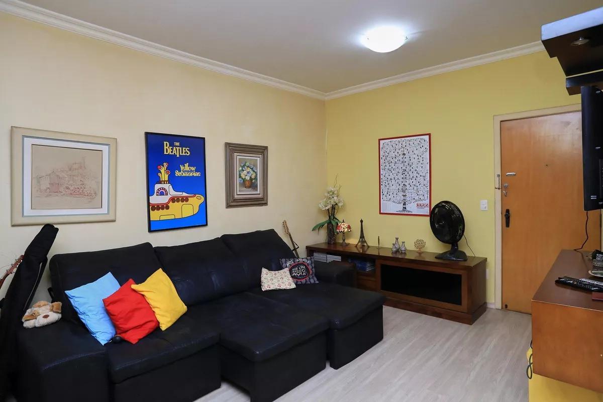 Apartamento, Sagrada Família, 3 Quartos, 1 Vaga, 1 Suíte