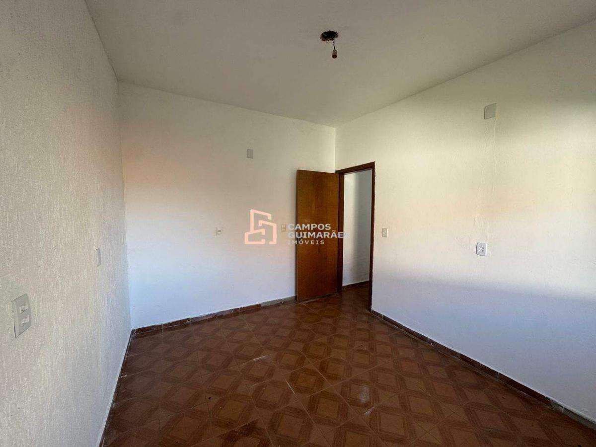 Casa, Milionários, 2 Quartos, 4 Vagas