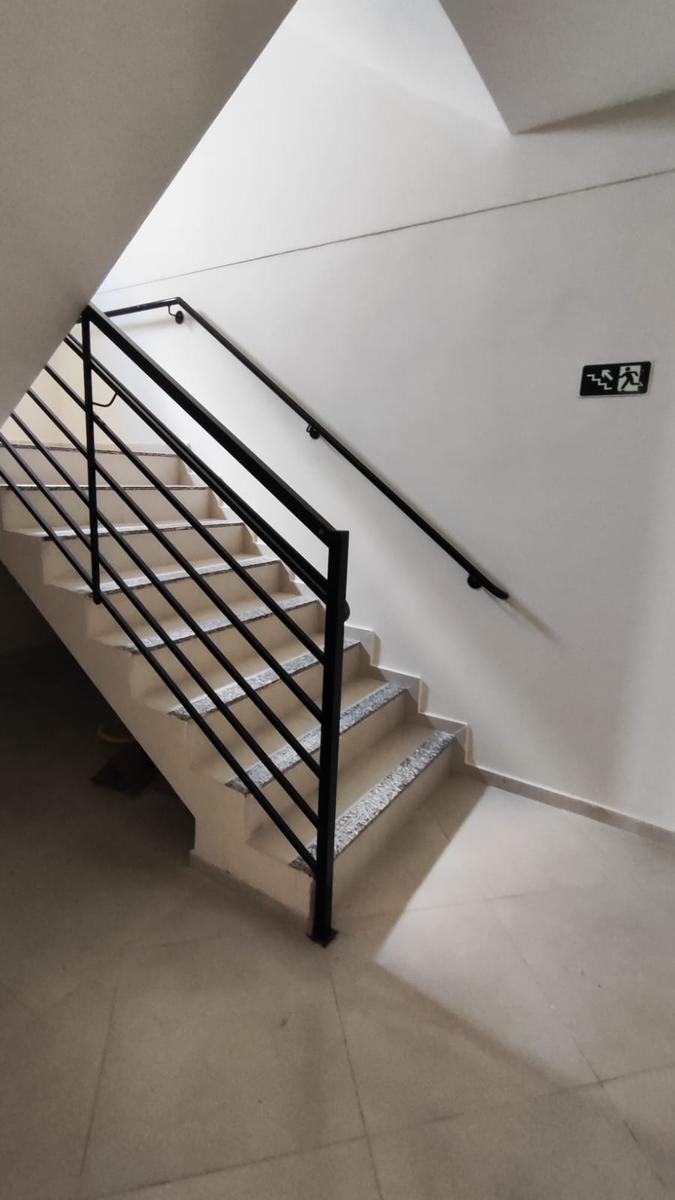 Cobertura, Coqueiros, 2 Quartos, 1 Vaga, 1 Suíte