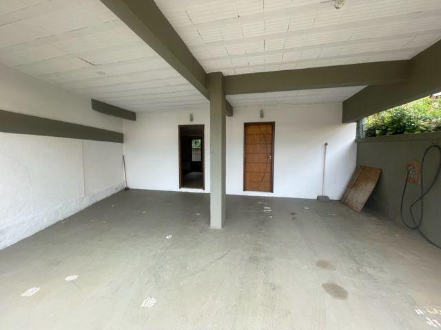 Casa, Centro, 3 Quartos, 2 Vagas, 1 Suíte