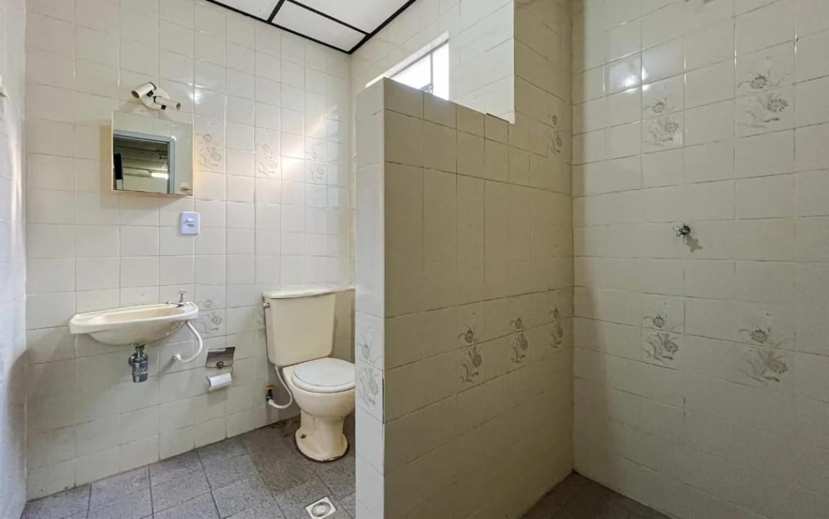 Casa, Sagrada Família, 1 Quarto, 1 Vaga