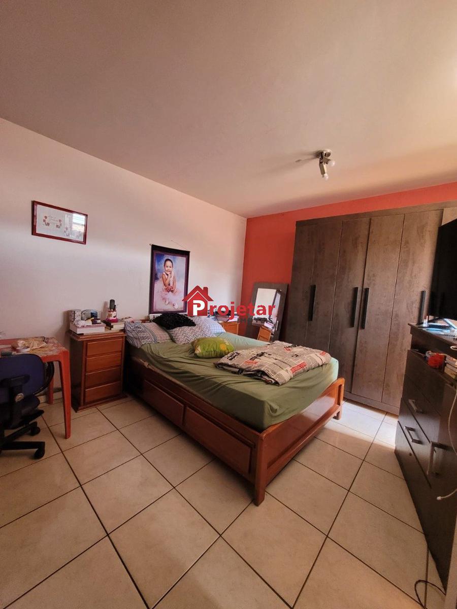 Casa, Sagrada Família, 5 Quartos, 2 Vagas, 3 Suítes