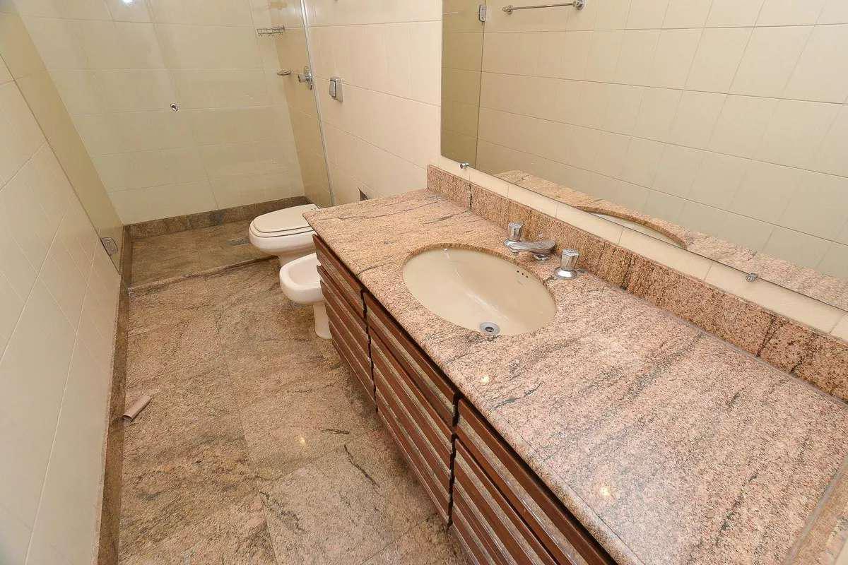 Apartamento, Funcionários, 4 Quartos, 3 Vagas, 2 Suítes