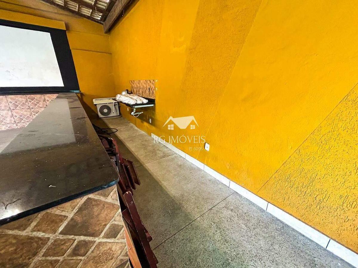 Casa, Santa Helena, 3 Quartos, 7 Vagas