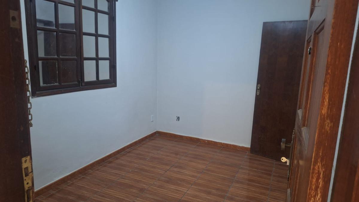 Casa, Havaí, 3 Quartos, 2 Vagas, 1 Suíte