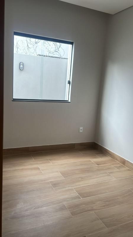 Casa, Názia I, 3 Quartos, 1 Vaga, 3 Suítes