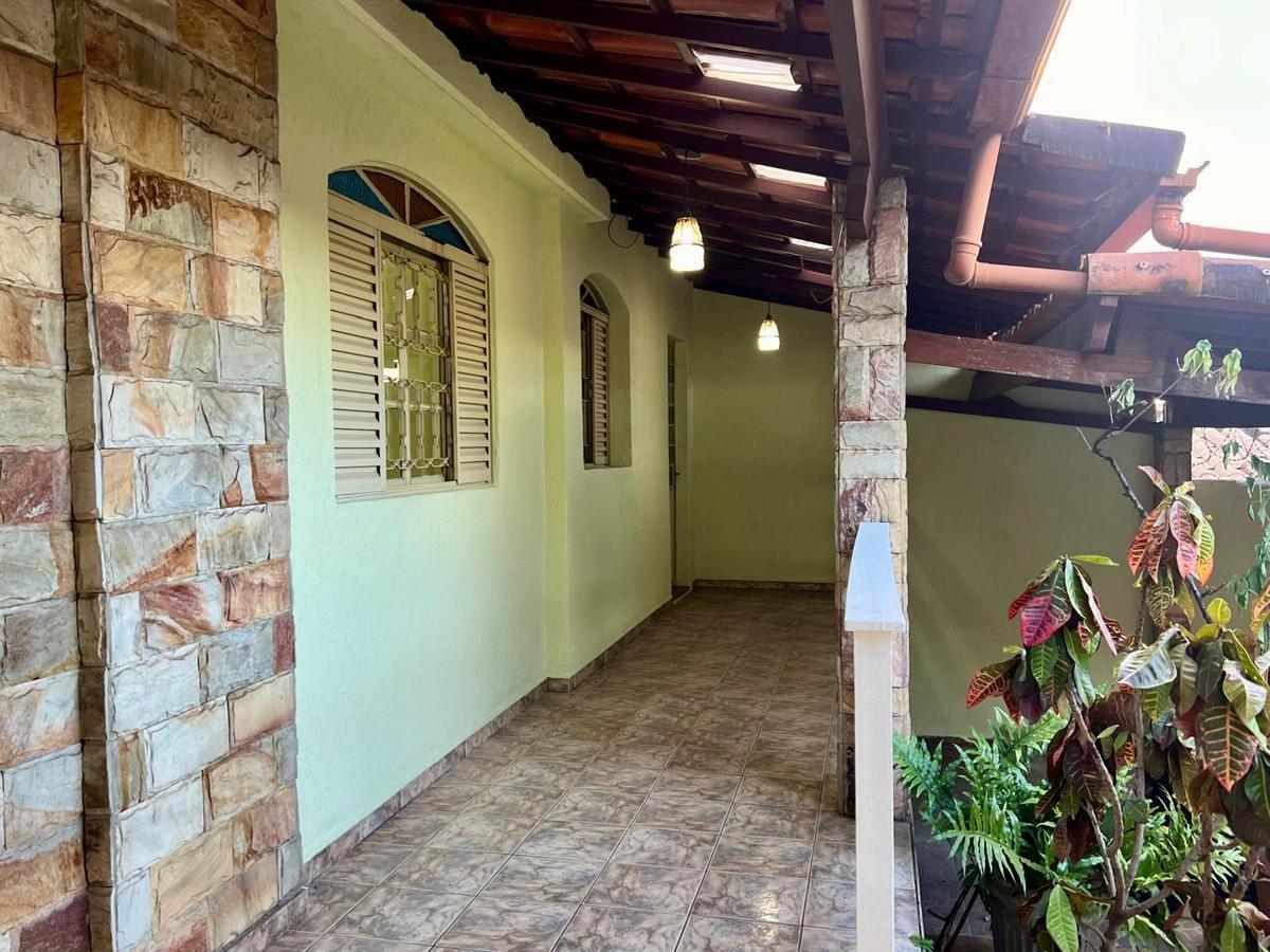 Casa, Monte Castelo, 3 Quartos, 2 Vagas, 1 Suíte