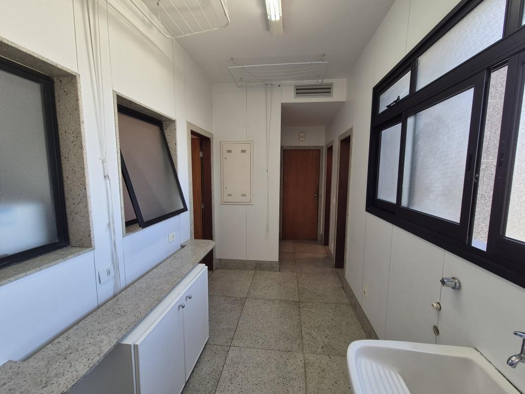 Apartamento, Lourdes, 4 Quartos, 4 Vagas, 2 Suítes