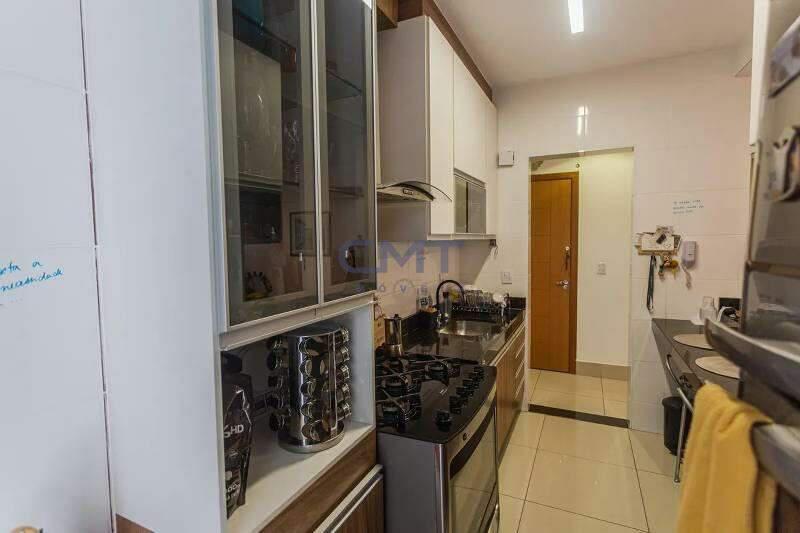 Apartamento, Serra, 2 Quartos, 2 Vagas, 1 Suíte
