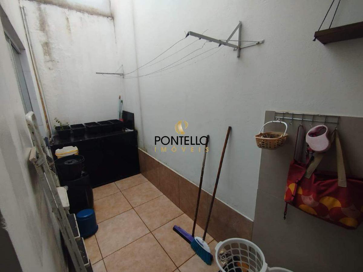 Casa, São Cristóvão, 2 Quartos, 2 Vagas