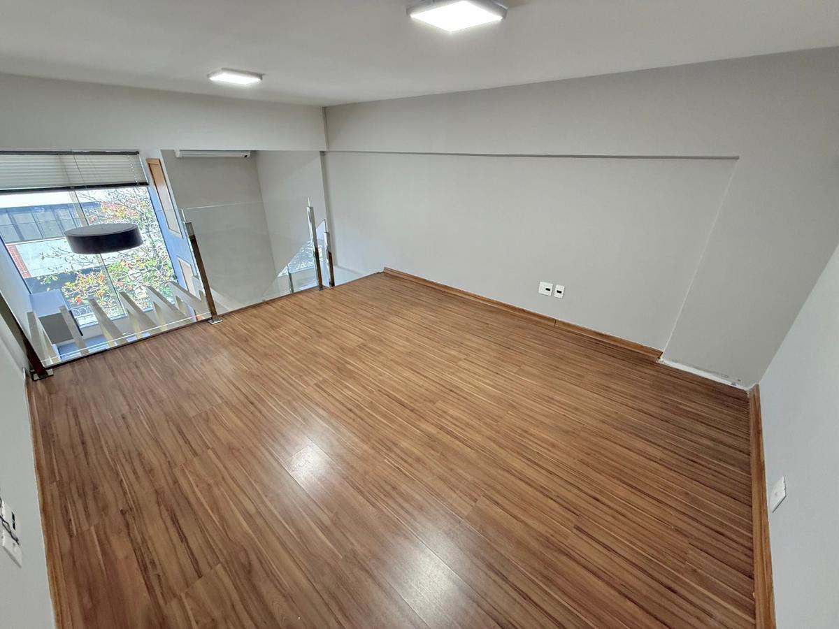 Sala, São José, 0 Quarto, 1 Vaga