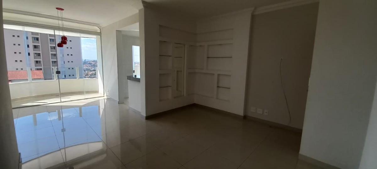 Apartamento, Caiçaras, 3 Quartos, 4 Vagas, 1 Suíte