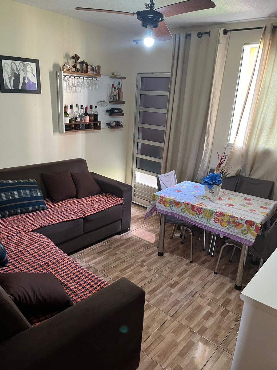 Apartamento, Jardim Vitória, 2 Quartos, 0 Vaga