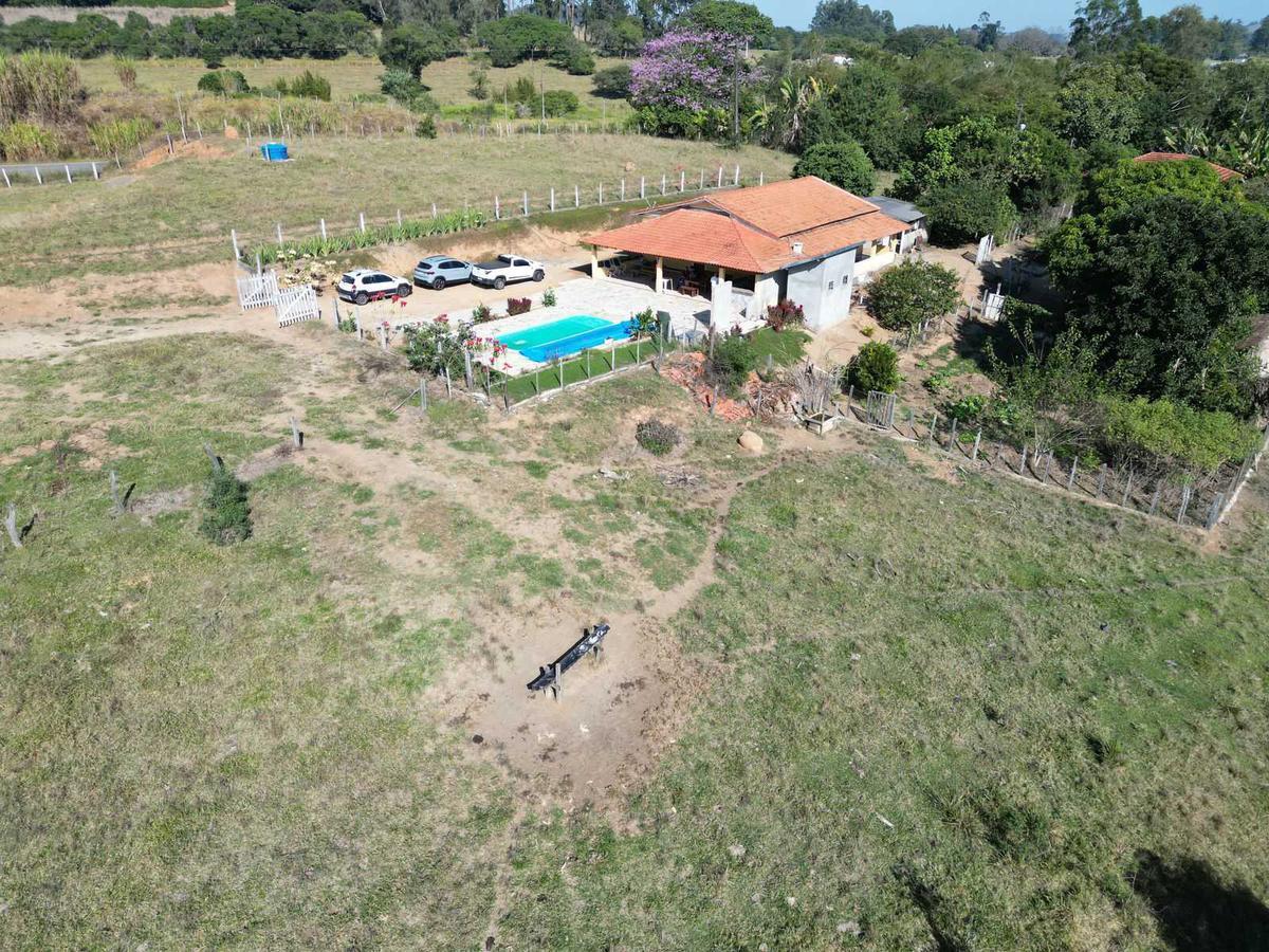 Fazenda, Zona Rural, 2 Quartos, 0 Vaga, 2 Suítes