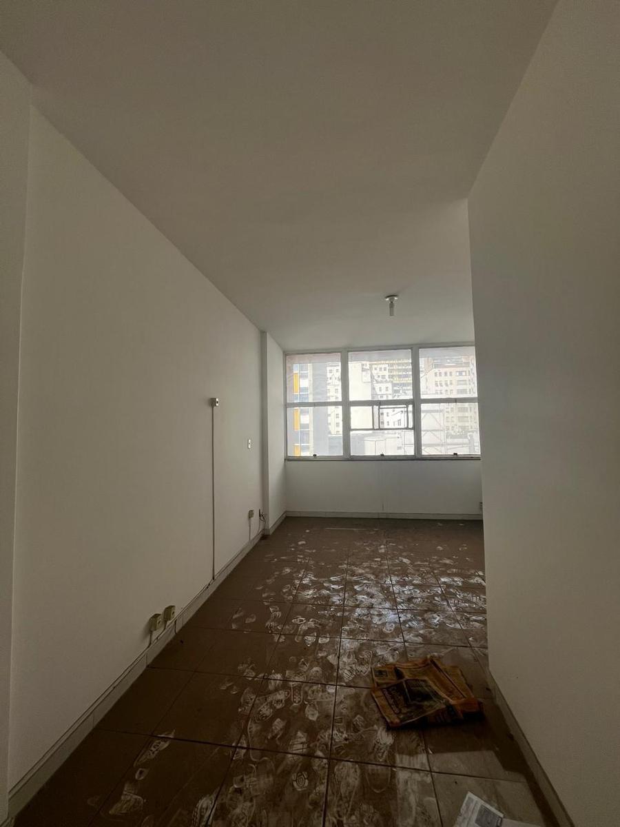 Sala, Centro, 0 Quarto, 0 Vaga