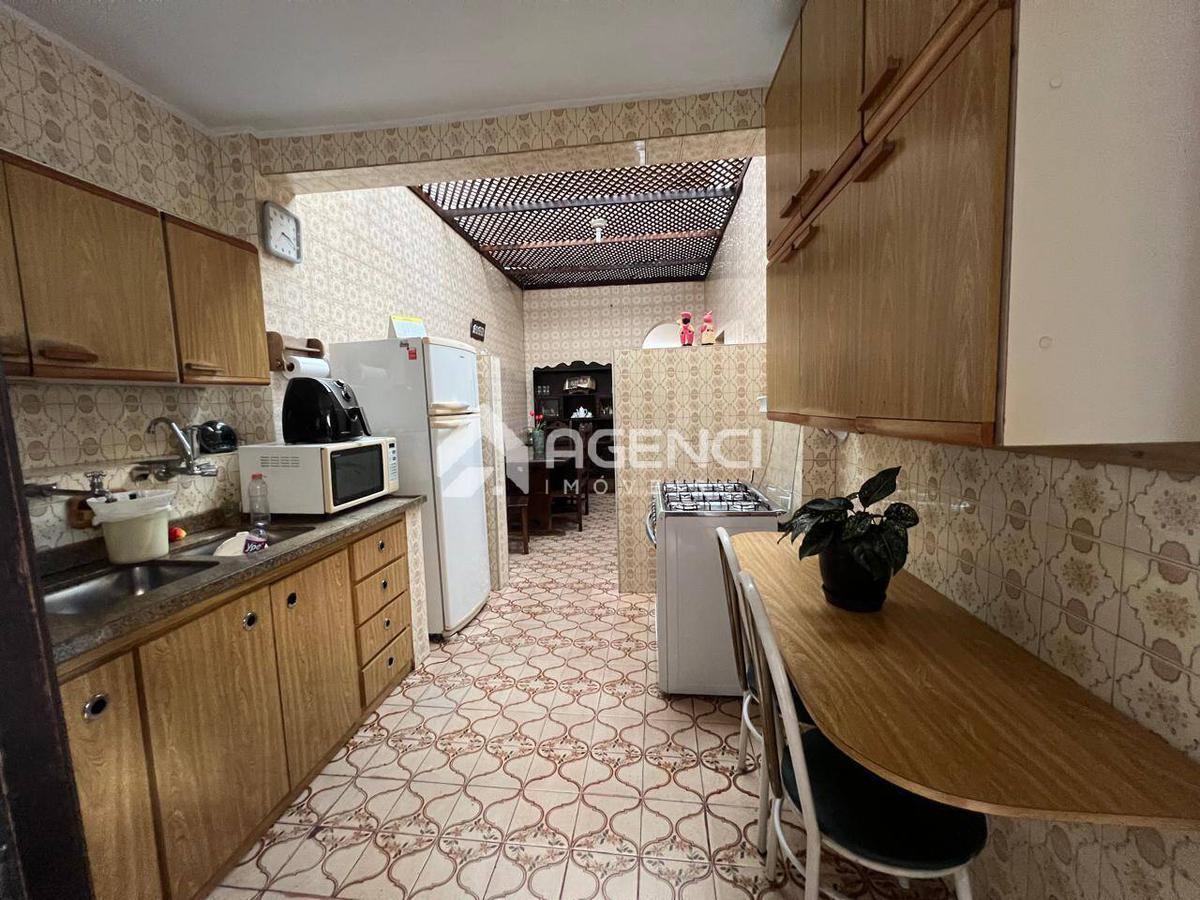 Casa, Camargos, 3 Quartos, 0 Vaga, 0 Suíte