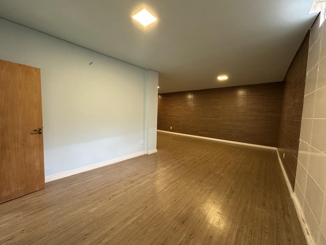 Andar, São Joaquim, 2 Quartos, 0 Vaga