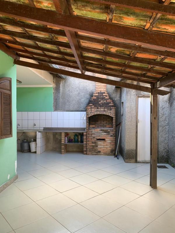Casa, Santa Terezinha, 3 Quartos, 4 Vagas, 1 Suíte