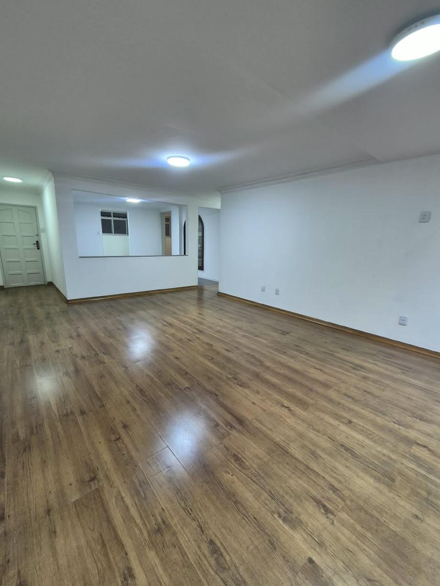 Apartamento, Centro, 4 Quartos, 0 Vaga, 1 Suíte
