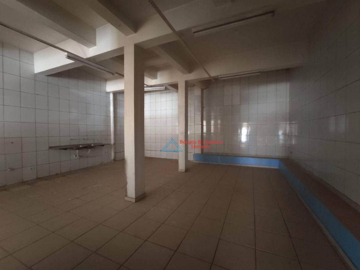 Prédio, Centro, 0 Quarto, 0 Vaga