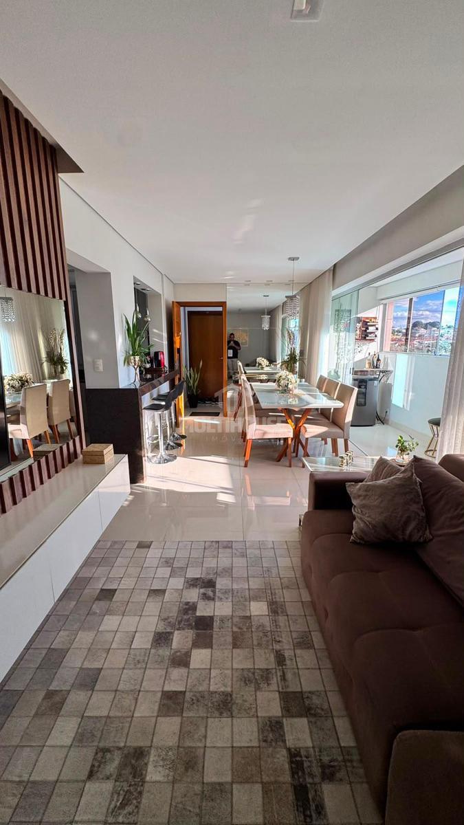Apartamento, Itapoã, 3 Quartos, 2 Vagas, 1 Suíte