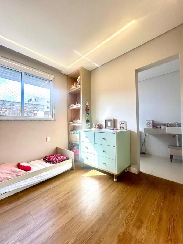 Apartamento, Castelo, 4 Quartos, 3 Vagas, 3 Suítes