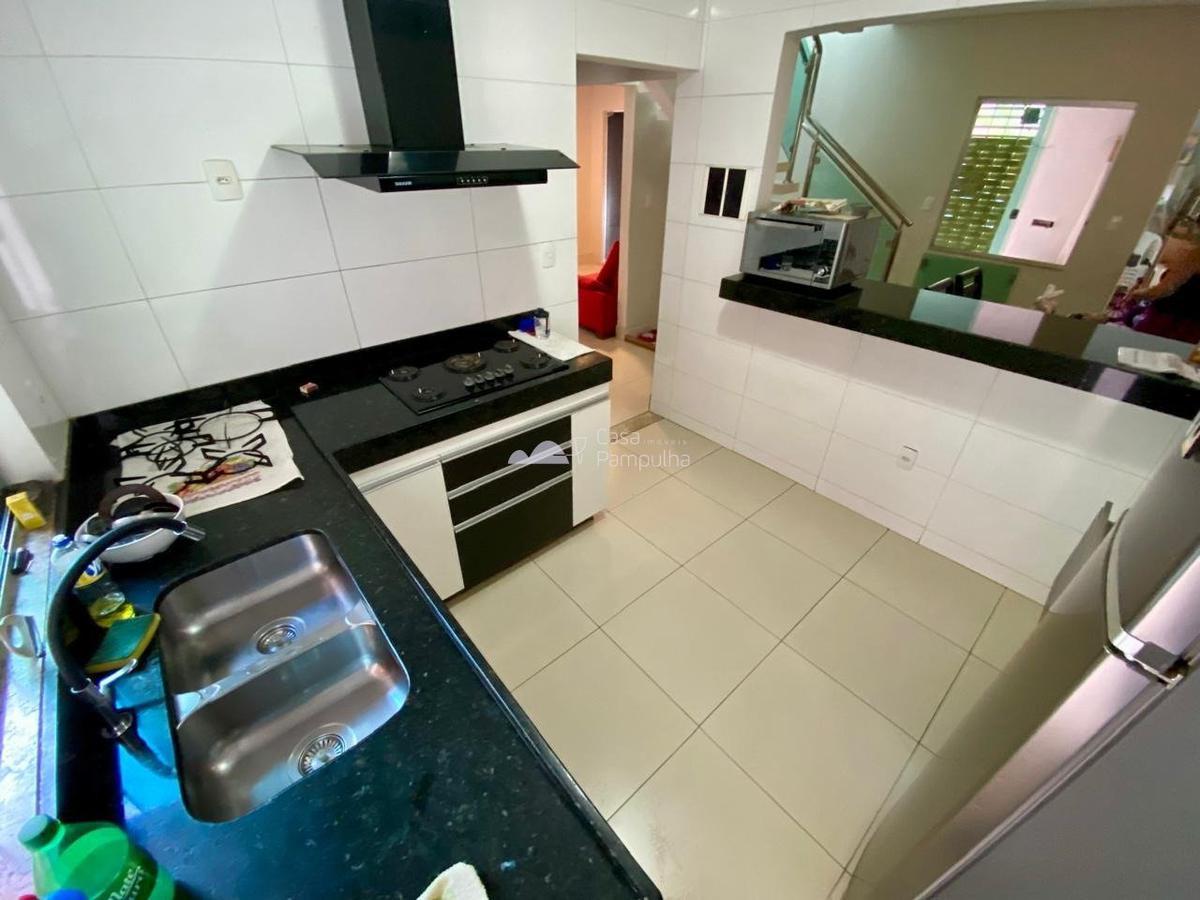 Casa, Planalto, 3 Quartos, 2 Vagas, 1 Suíte