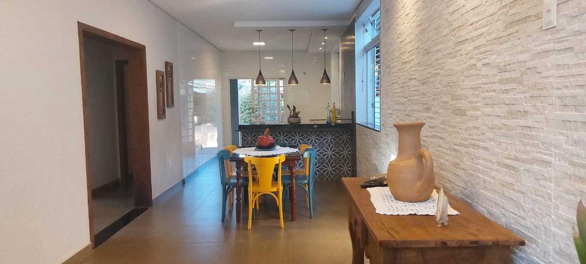 Casa, Recanto da Lagoa, 4 Quartos, 2 Vagas, 2 Suítes