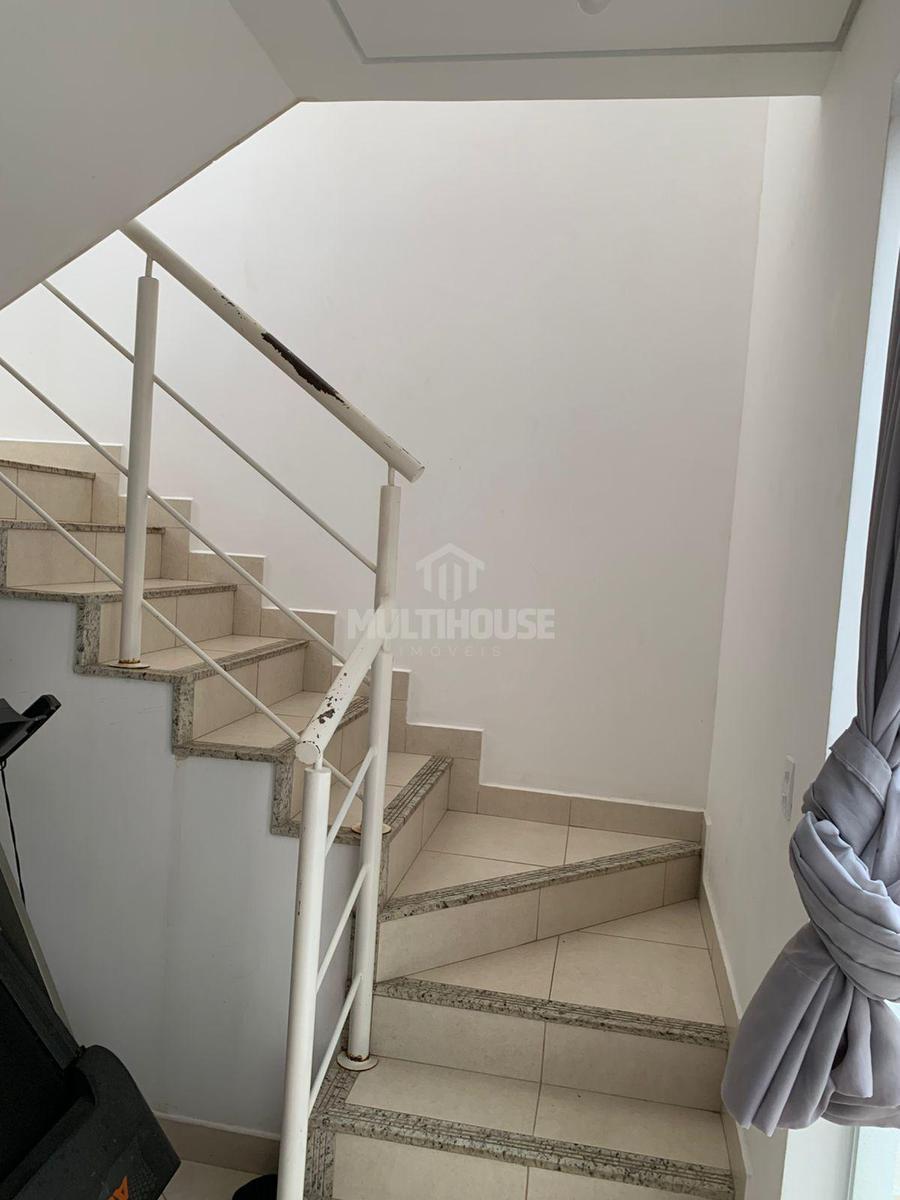 Casa, Xangri-lá, 2 Quartos, 4 Vagas, 1 Suíte