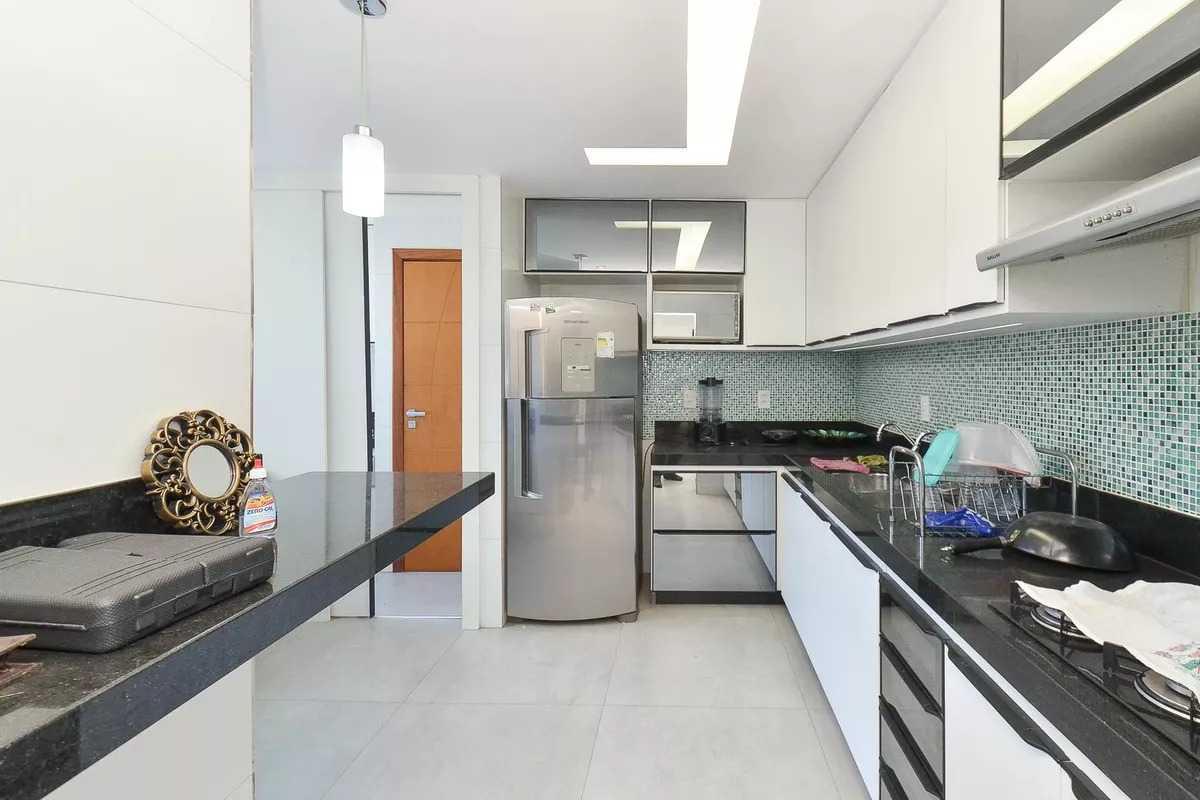 Cobertura, São Lucas, 4 Quartos, 1 Vaga, 2 Suítes