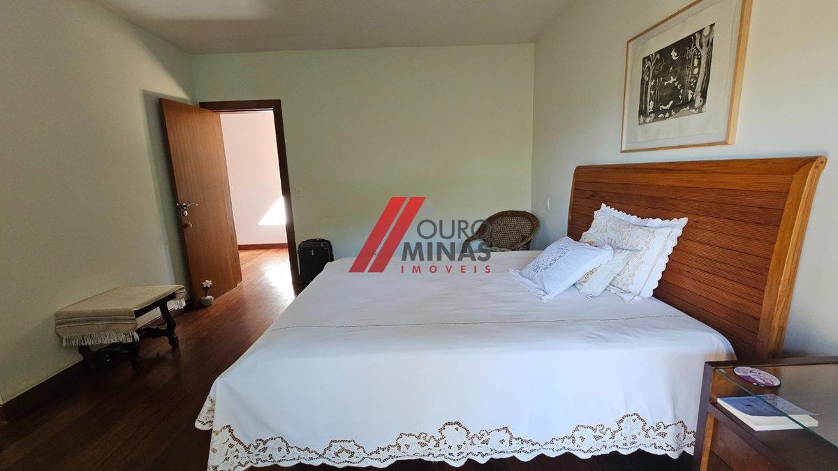 Casa em Condomínio, Jardins de Petrópolis, 4 Quartos, 3 Vagas, 2 Suítes