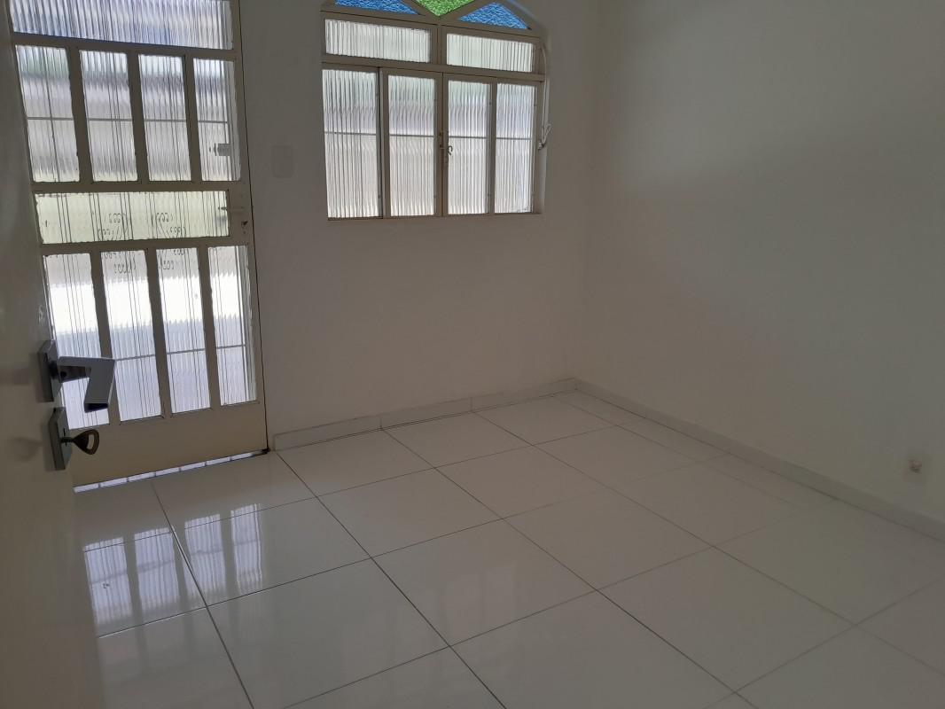 Casa Comercial, Floramar, 2 Quartos, 10 Vagas