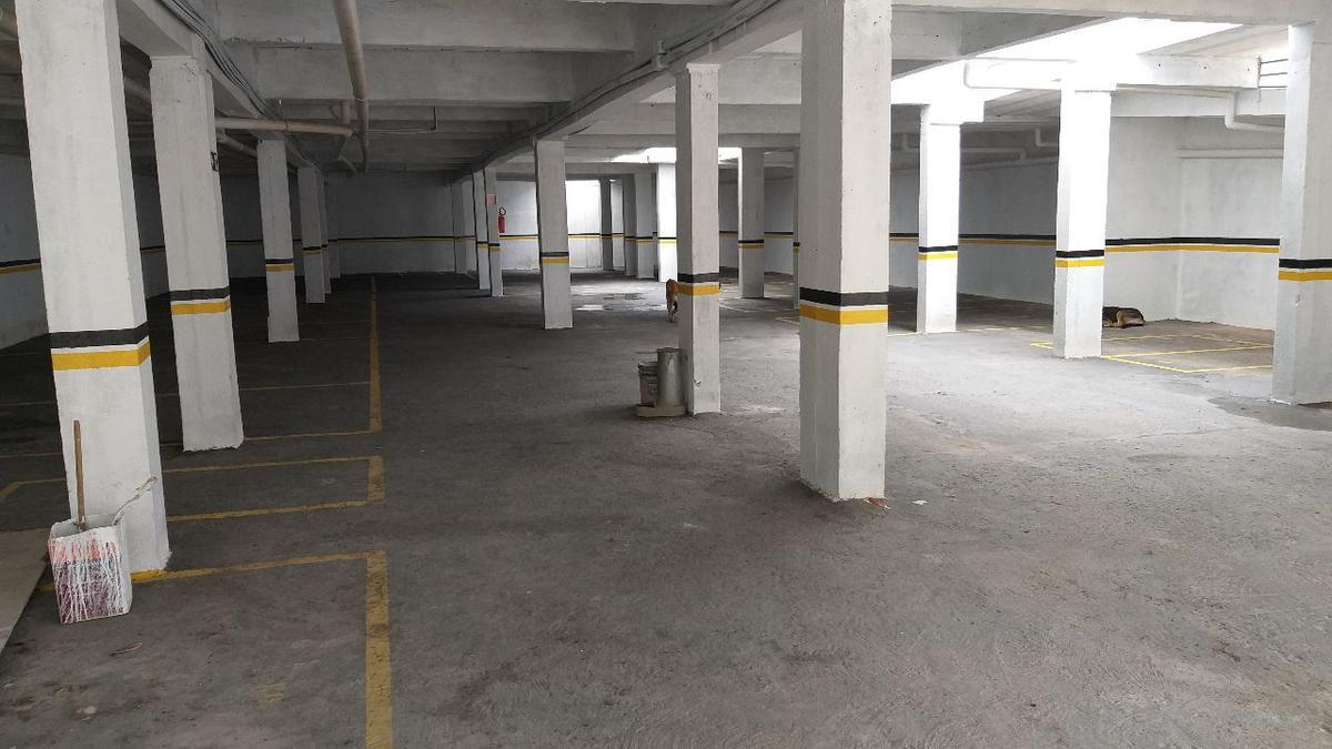 Apartamento, Jardim Vitória, 2 Quartos, 2 Vagas, 0 Suíte