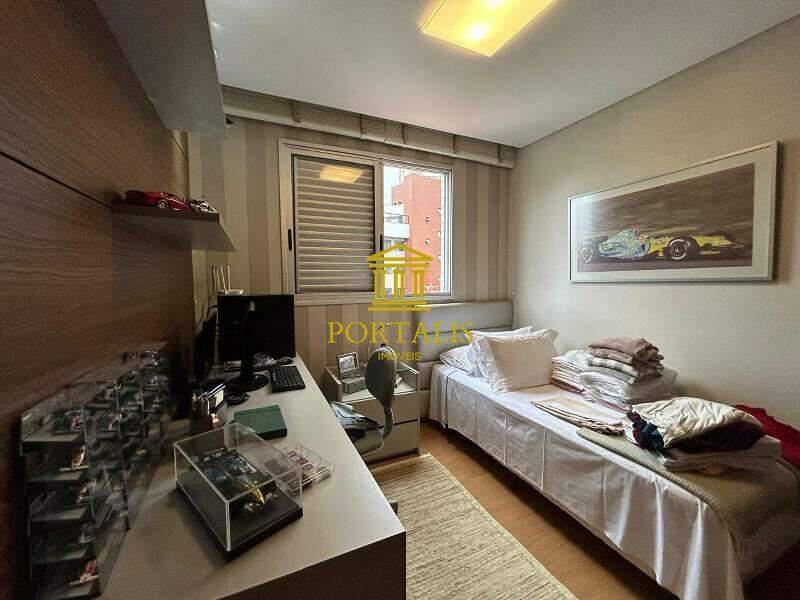 Cobertura, Serra, 4 Quartos, 3 Vagas, 2 Suítes