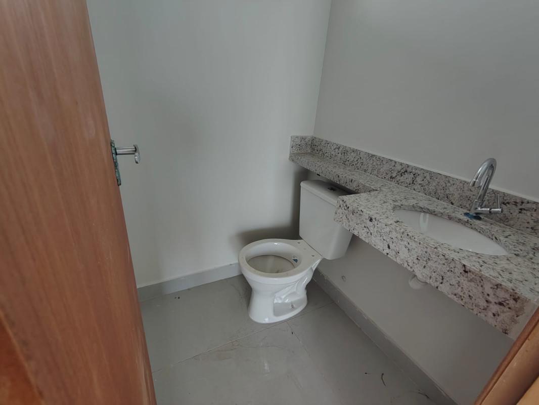 Casa, Rio Branco, 2 Quartos, 1 Vaga, 2 Suítes
