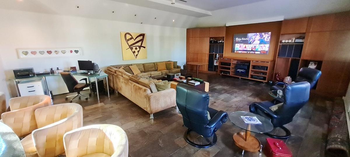 Casa, Jardim Atlântico, 4 Quartos, 16 Vagas, 3 Suítes