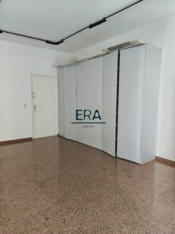 Sala, Funcionários, 0 Quarto, 1 Vaga