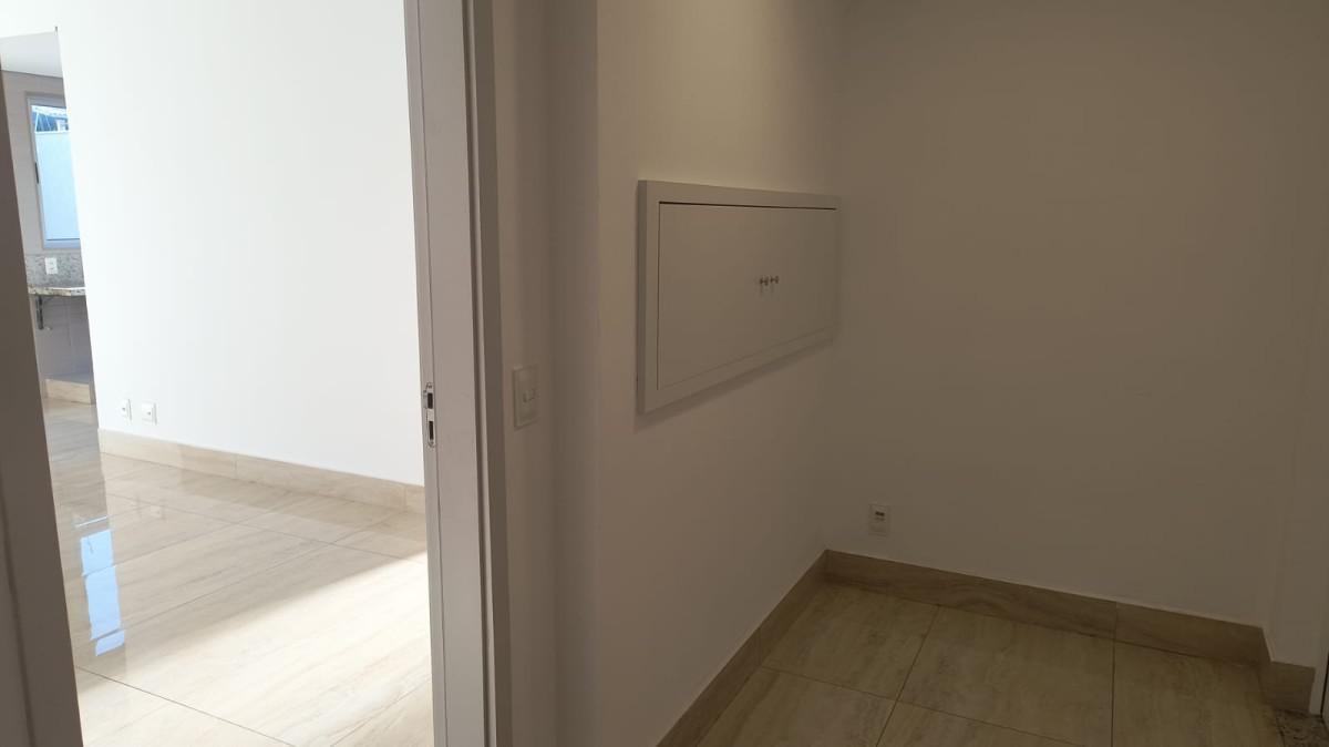 Apartamento, Esplanada, 2 Quartos, 1 Vaga, 1 Suíte
