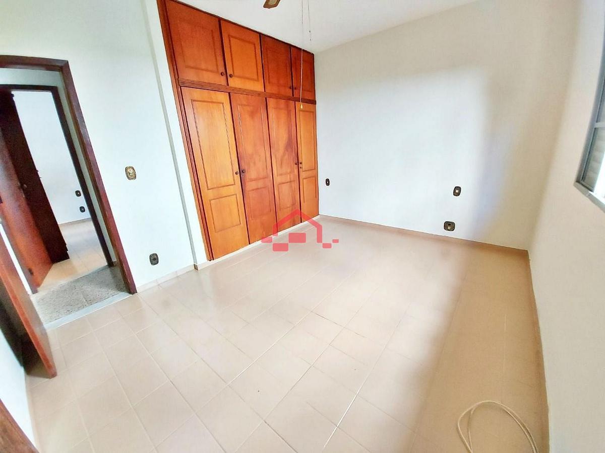 Casa, Padre Eustáquio, 2 Quartos, 3 Vagas, 1 Suíte