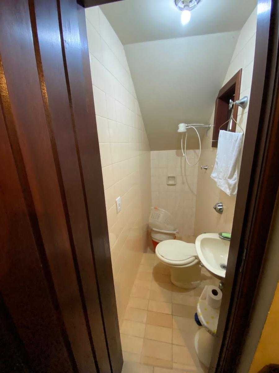 Casa, Barro Preto, 4 Quartos, 2 Vagas, 1 Suíte