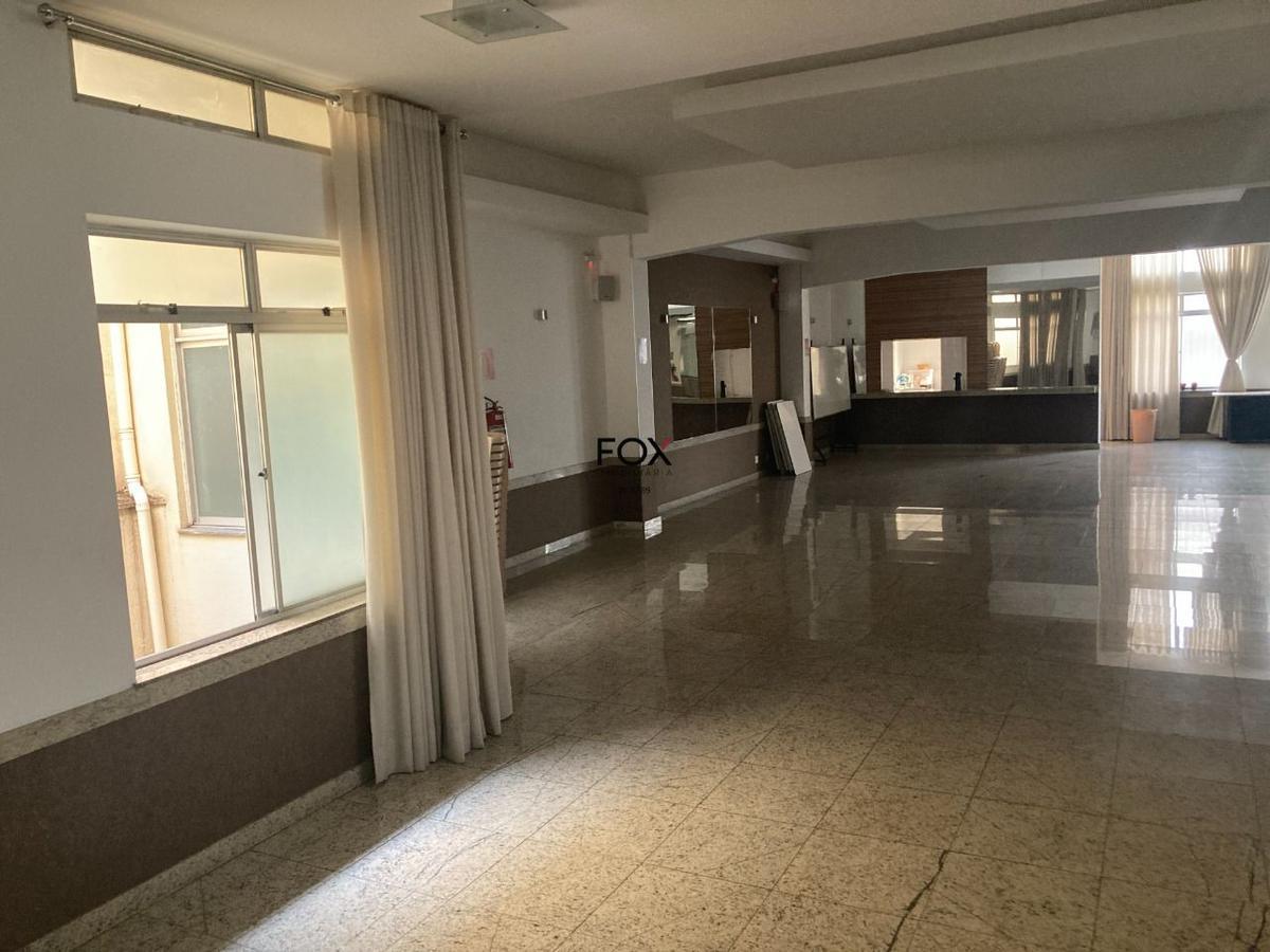 Prédio, Lourdes, 0 Quarto, 10 Vagas