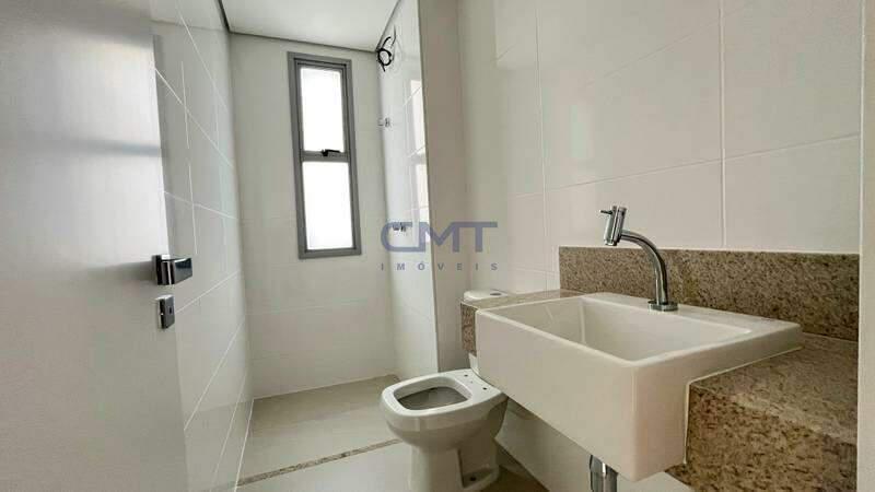 Apartamento, Sagrada Família, 3 Quartos, 2 Vagas, 1 Suíte
