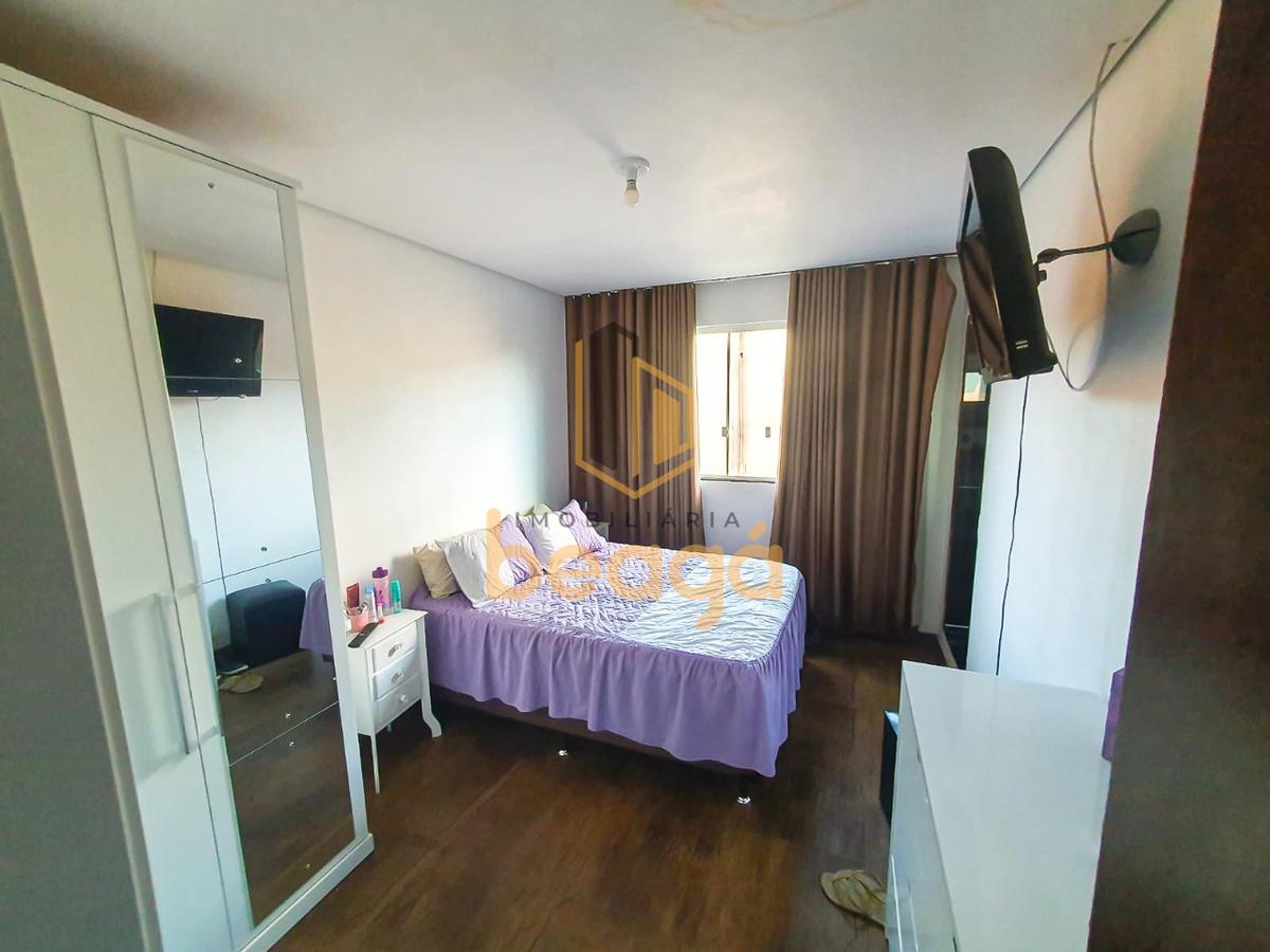 Casa, Arvoredo, 4 Quartos, 2 Vagas, 1 Suíte