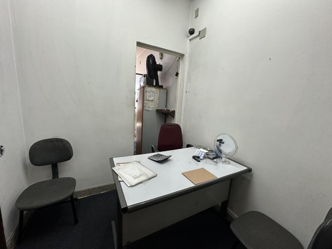 Sala, Centro, 0 Quarto, 0 Vaga