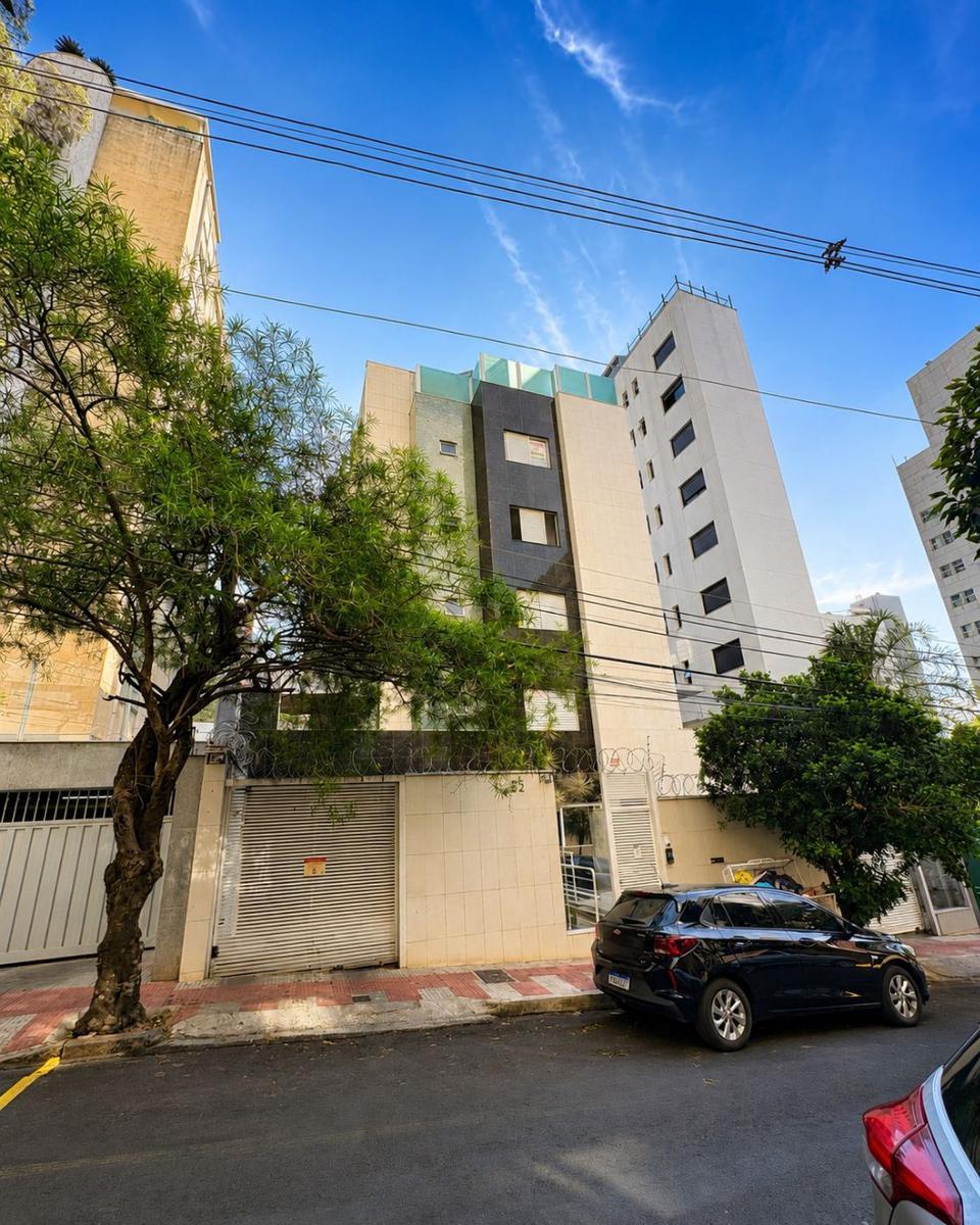 Apartamento, Serra, 2 Quartos, 2 Vagas, 1 Suíte