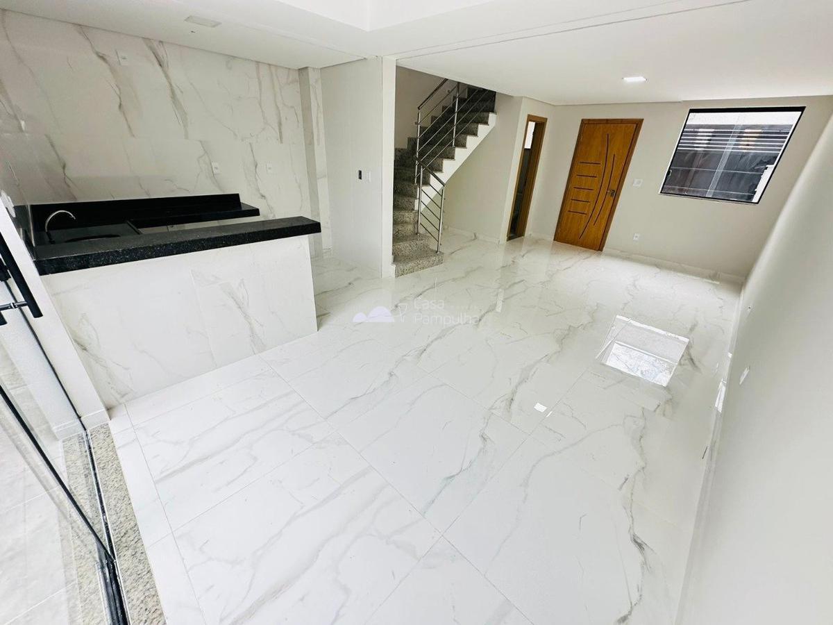 Casa, Santa Mônica, 3 Quartos, 2 Vagas, 1 Suíte